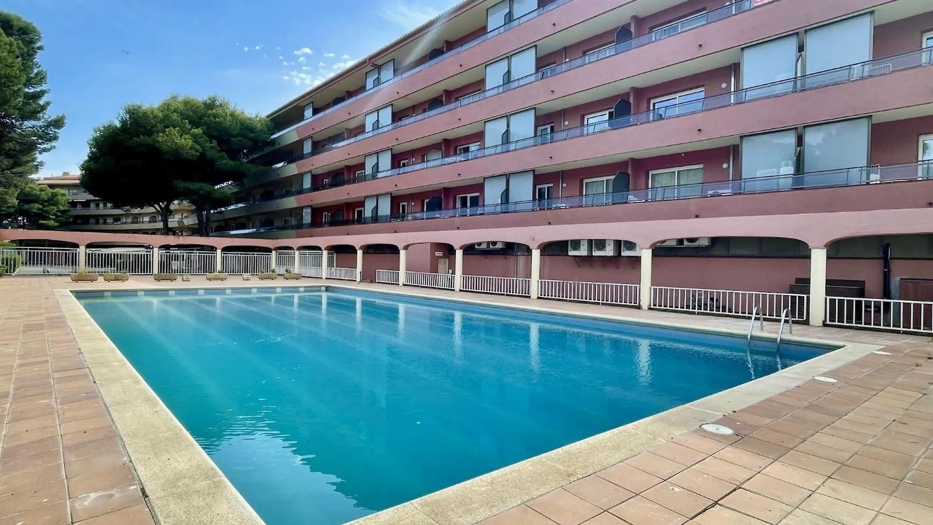 Salles Beach 20 L'Estartit Spain